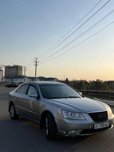 Hyundai: Hyundai Sonata: 2009 г., 2 л, Автомат, Бензиновая, Седан — 11