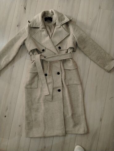 Ostala ženska odeća: Prodajem garderobu svoju I od svoje dece. Za cene pišite. Pozzz — 1