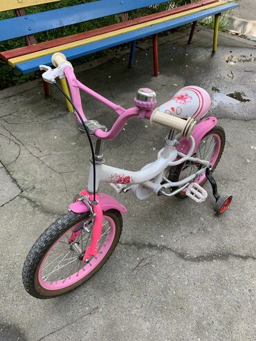 Велосипеды: Продается детский велосипед для девочек очень в хорошем состоянии