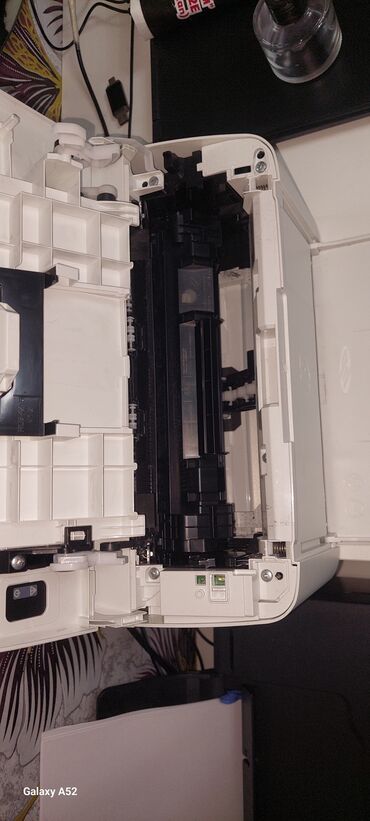 Настольные ПК и рабочие станции: HP LaserJet Pro M15a monoxrom lazerjet Xüsusiyyətlər: - Kompakt korpus