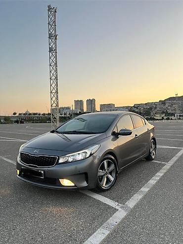 Kia: Kia K3: 1.6 l | 2016 il Sedan — 1