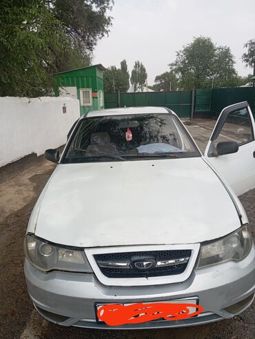 лансер универсал: Daewoo Nexia: 2010 г., 1.5 л, Механика, Бензин, Седан