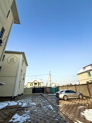 Продажа квартир: 3 комнаты, 56 м², 1 этаж — 14
