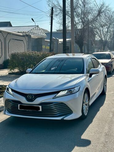 Toyota: Toyota Camry: 2018 г., 2.5 л, Автомат, Бензин