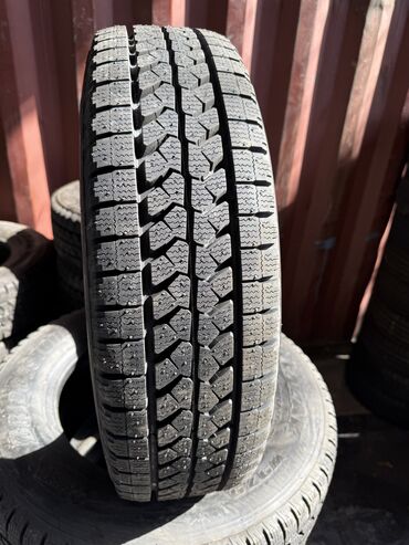 Шины: Шины 205 / 70 / R 16, Зима, Б/у, Комплект, Грузовики/Автобусы, Япония, Bridgestone — 9