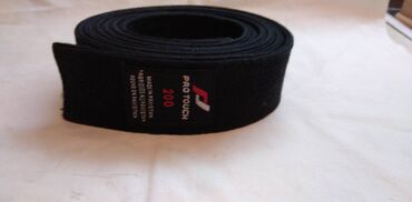 Pojas za borilacki sport Pro touch crni 200 cm.sirina 4,7 cm.,ocuvan
