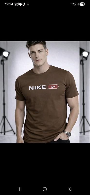Majice: Men's T-shirt Nike, bоја - Tamnoplava — 4