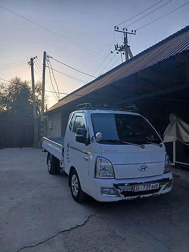 Hyundai Porter (Porter II) бортовой малотоннажный грузовик - Кабина