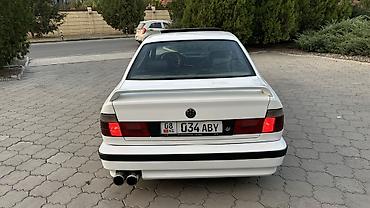 BMW: BMW 5 series: 1989 г., 3.2 л, Механика, Бензин, Седан — 6