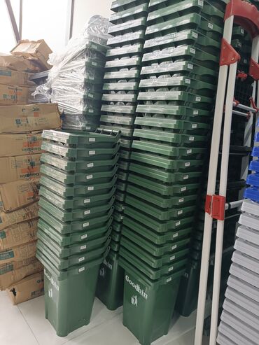 Tullantı qabları: Zibil qutulari

kreditle de verilir. 

Tək şəxsiyyət vəsiqəsilə kredit — 9