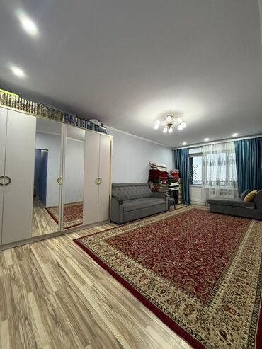 Продажа квартир: 1 комната, 48 м², Косметический ремонт — 7