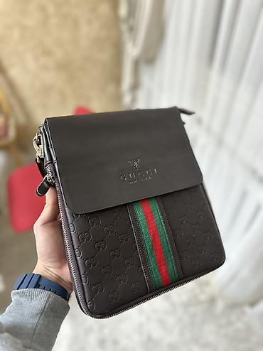 gucci guilty: Барсетка, Gucci, Материал: Комбинированный материал, Застежка на молнии, Множество карманов, Оригинал, Новый — 5