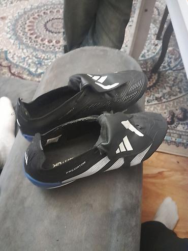 qara canta: Butslar Adidas, Ölçü: 40, Yeni — 1