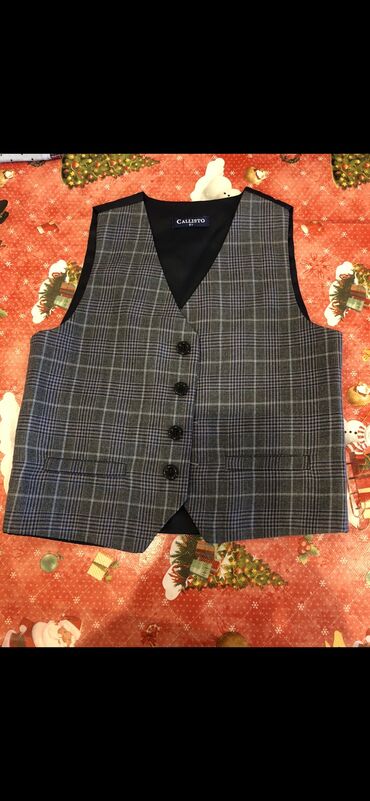 Dəstlər: Brend jiletkalar next ve bashqa brendler,3-4 yasha,10 azn — 5