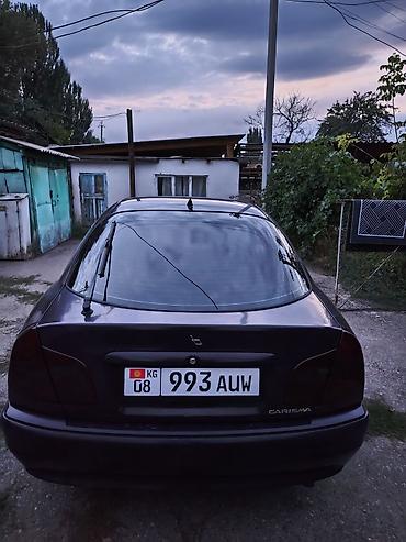 2001: Mitsubishi Carisma: 2001 г., Седан — 5