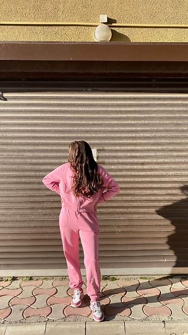 Айымдардын кийими: Фабричный спортивный костюм всего 1000 сом, новый — 8