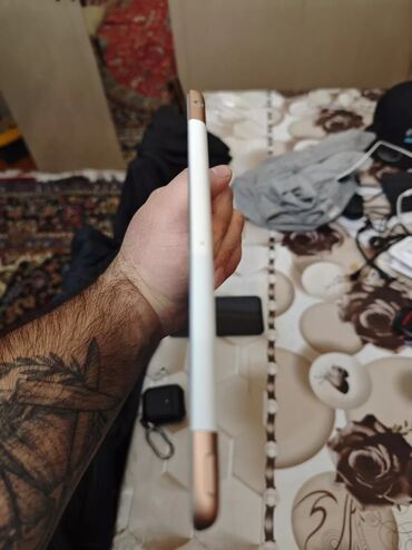 Apple iPad: İşlənmiş Apple iPad 8 (2020), 10,2", < 64 GB -da lalafo.az — 11 Apple iPad: İşlənmiş Apple iPad 8 (2020), 10,2", < 64 GB — 11