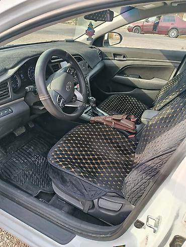 Транспорт: Hyundai Elantra: 2018 г., 2 л, Автомат, Бензин, Седан — 5