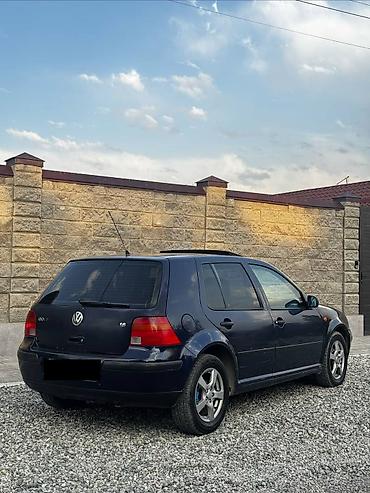 passat variant: Volkswagen Golf: 1998 г., 1.6 л, Автомат, Бензин, Хэтчбэк — 2