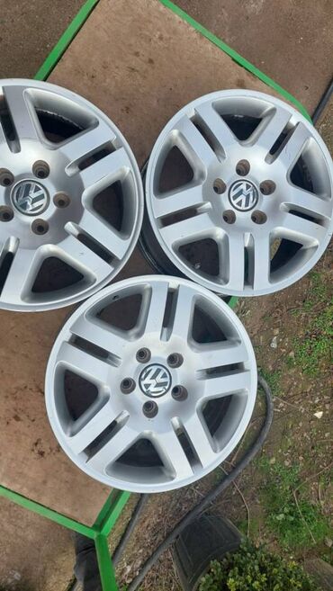 Disklər: İşlənmiş Disk Volkswagen R 18, 5 Boltlu