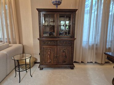 Bağ divan və kreslo dəstləri: İşlənmiş, Jurnal masası, 2 kreslo, Divan, Rumıniya — 5