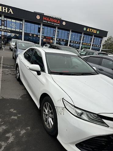 avalon 2017: Toyota Camry: 2018 г., 2 л, Автомат, Бензин, Седан — 2