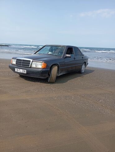 Mercedes-Benz: Mercedes-Benz 190E sedan - Model: Mercedes-Benz 190E (W201) - Kuzov — 6