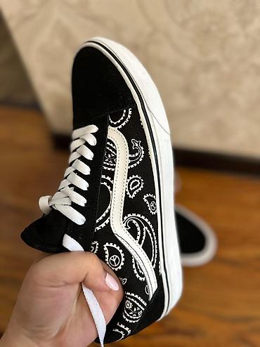 stud 5000: Мужские кроссовки, 42, Vans, Новый, цвет - Черный, Самовывоз, Платная доставка — 7