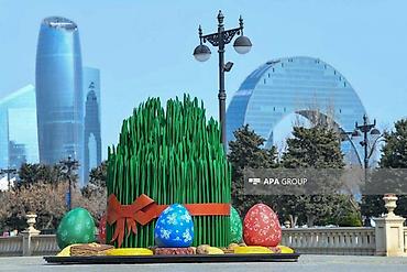 el bilendiri: Məhsul: Bakıdakı Novruz tematik açıq hava dekor-installasiyaları və — 6