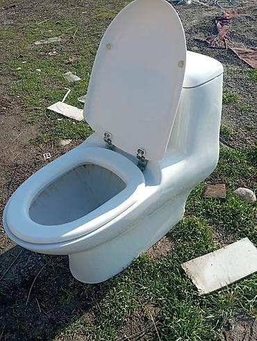 Унитазы: Продаю б/у унитазы at lalafo.kg — 6 Унитазы: Продаю б/у унитазы — 6