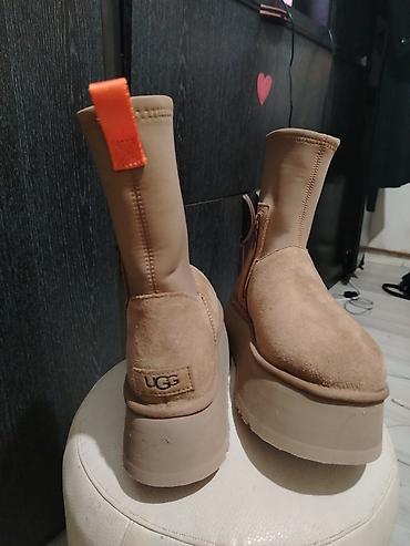 Ugg obuća: Ugg obuća 39, bоја - Braon — 9
