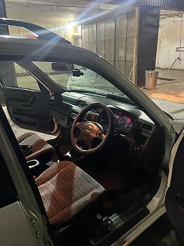 Honda: Honda CR-V: 2000 г., 2 л, Механика, Бензин, Универсал — 7