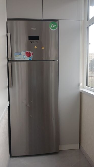 Б/у Холодильник Beko, No frost, Двухкамерный, цвет - Серый