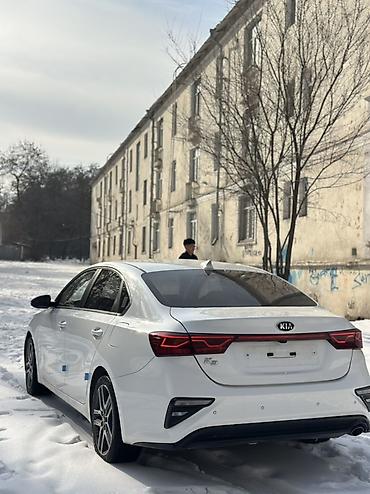 Kia: Kia K3: 2019 г., 1.6 л, Вариатор, Бензин, Седан — 5