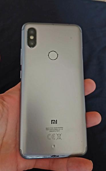 redmi mi: Xiaomi Mi 8 Lite, 32 GB, rəng - Gümüşü, 
 İki sim kartlı, Qırıq — 1