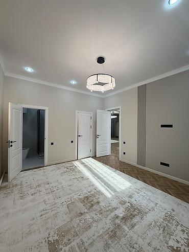 стадионная: 🏡 Продается новый просторный полуподвальный дом в районе парка — 5