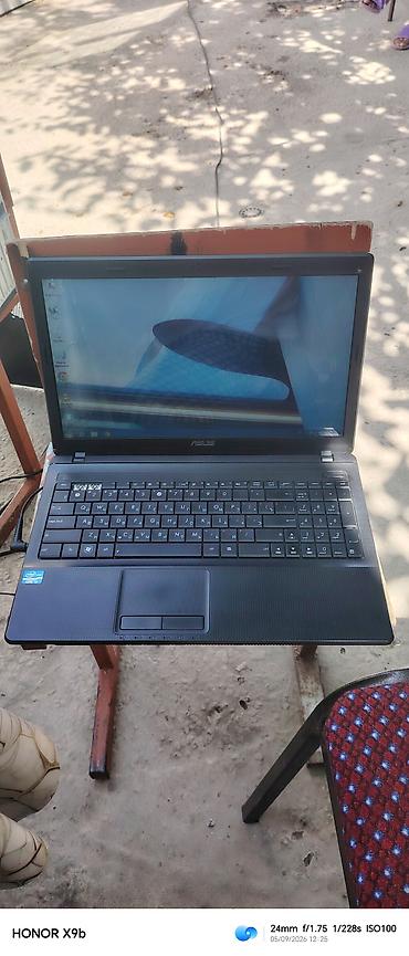 netbook acer: İşlənmiş Acer 13.5 ", Intel Pentium, 256 GB, Ünvandan götürmə — 1
