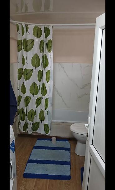 Продажа полдома: Продаём пол. дома в хорошем состоянии кирпич саман . В доме 4 — 14