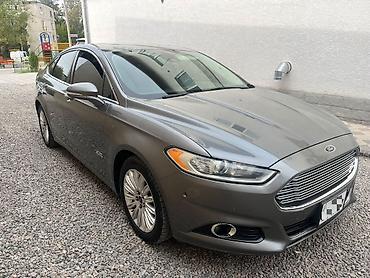 зона: Ford Fusion: 2013 г., 2 л, Автомат, Гибрид, Седан — 1