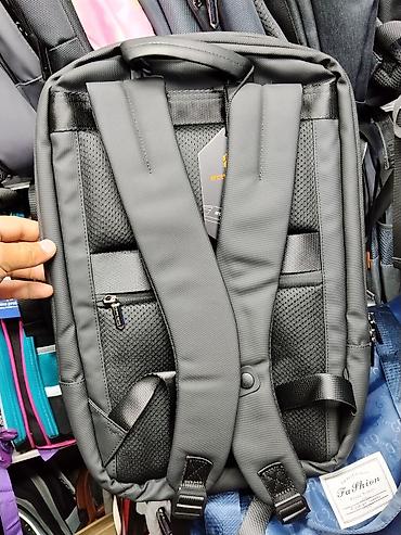 dlivery bag: Городской рюкзак для ноутбука, темно‑серый - Емкость и организация — 2