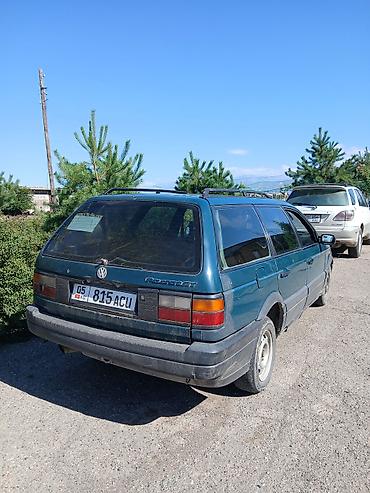 Транспорт: Volkswagen Passat Variant: 1990 г., 1.8 л, Механика, Бензин, Универсал — 3