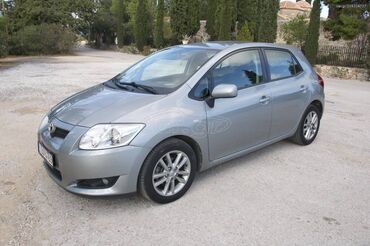 Toyota: Toyota Auris: 1.6 l. | 2009 έ. Χάτσμπακ — 2