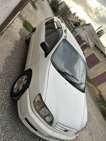 купить дизельный двигатель в бишкеке: Toyota Ipsum: 1997 г., 2 л, Автомат, Бензин, Вэн/Минивэн