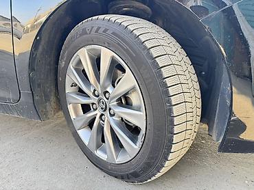 домкрат лексус: Toyota Camry: 2016 г., 2.5 л, Вариатор, Гибрид, Седан — 6