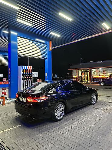 Toyota: Toyota Camry: 2018 г., 2.5 л, Автомат, Бензин, Седан — 4