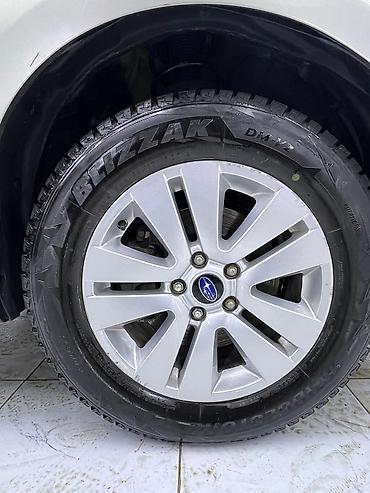 Subaru: Subaru Outback: 2017 г., 2.5 л, Вариатор, Бензин, Универсал — 12