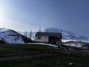 Продажа коттеджей и домов: Срочно продается дом +большой участок Адрес: Беловодский село Бала at lalafo.kg — 9 Продажа коттеджей и домов: Срочно продается дом +большой участок Адрес: Беловодский село Бала — 9