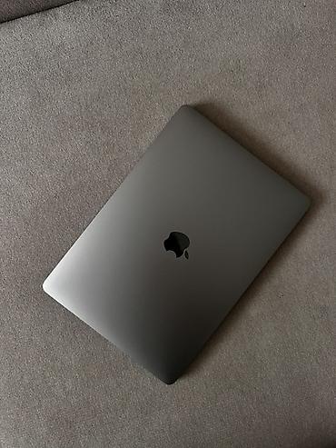 Ноутбуки Apple (MacBook): Apple MacBook Pro 13" (серый космос), поколение с сенсорной панелью — 1