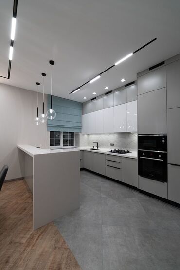 Потолочные работы: Натяжные потолки с трековыми светильниками Парящие потолки Теневые — 5