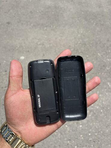 irşad telecom telefonlar: Nokia 1, 2 GB, rəng - Qara, Düyməli, İki sim kartlı